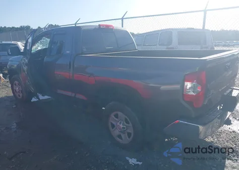 2017 Toyota Tundra Sr5 4.6L V8 из США, поврежденный, VIN 5TFUM5F11HX074078